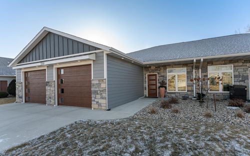 3005 15th Avenue Sw, Austin, MN, 55912 | Card Image