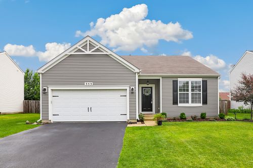 353 Pensacola St, Yorkville, IL, 60560-6043 | Card Image