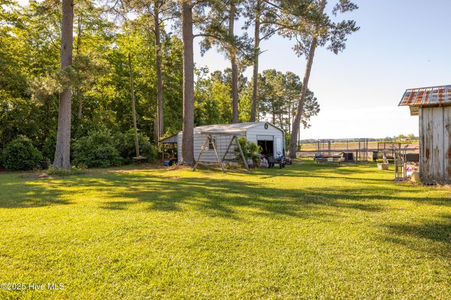 6733 Newon Grove Highway, House other with 3 bedrooms, 2 bathrooms and null parking in Newton Grove NC | Image 23