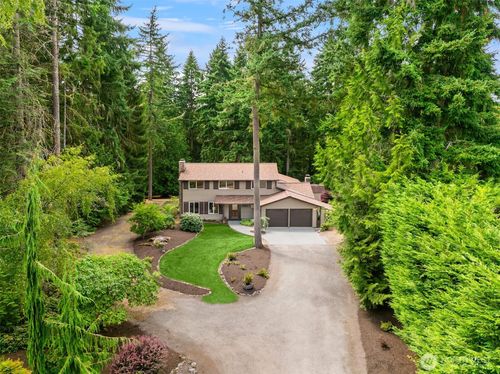 4539 Blakely Heights Dr Ne, Bainbridge Island, WA, 98110-2213 | Card Image