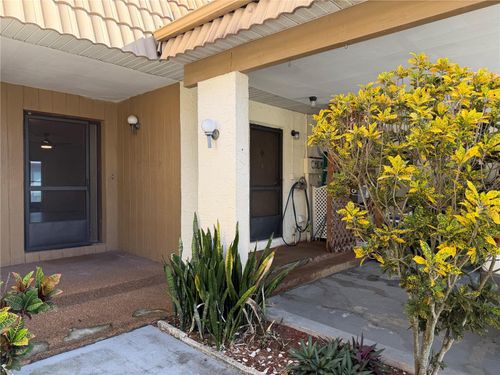 9221 Repondo Pl, NEW PORT RICHEY, FL, 34655-1726 | Card Image
