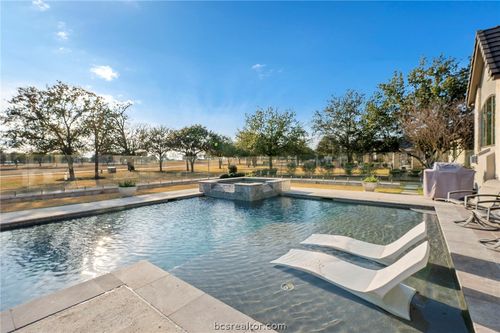 4711 Miramont Cir, Bryan, TX, 77802-1709 | Card Image