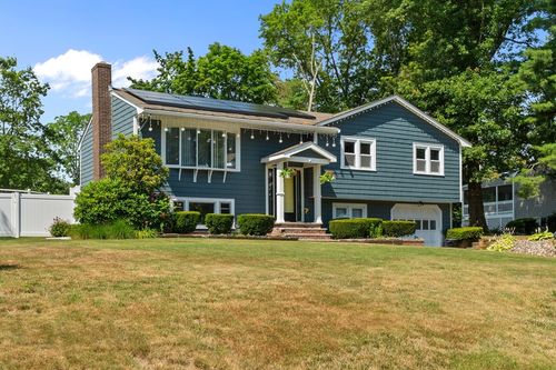 23 Maraglia Rd, Stoughton, MA, 02072-1011 | Card Image