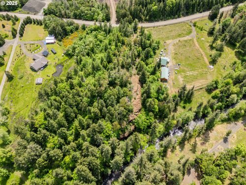 400 New Bridge Rd, Glide, OR, 97443 | Card Image
