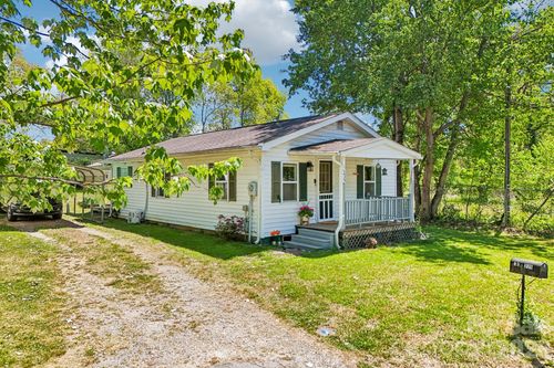 431-235 Gull Ave, East Flat Rock, NC, 28726-2023 | Card Image