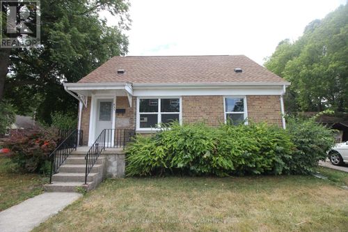 633 Confederation St, Sarnia, ON, N7T2C6 | Card Image