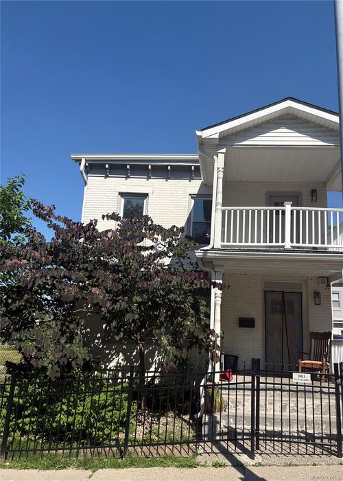 2-7 S Clinton St, Poughkeepsie, NY, 12601-3426 | Card Image