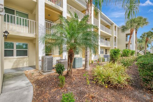 341-433 Cerromar Ln, VENICE, FL, 34293-4447 | Card Image