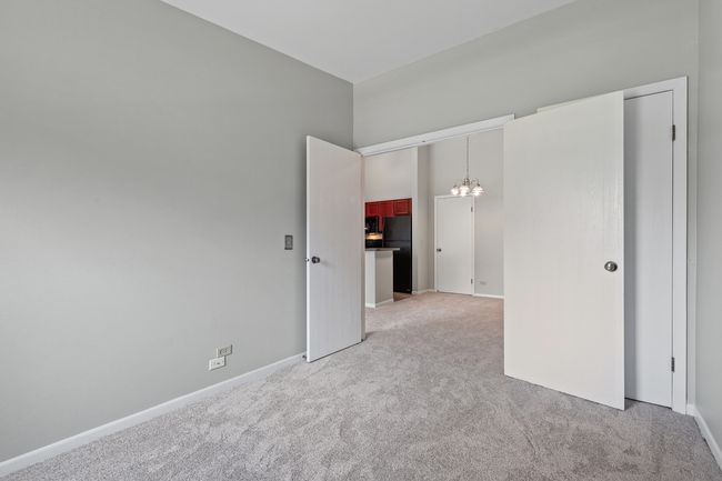 APT-203 - 1529 Raymond Dr, Condo with 2 bedrooms, 1 bathrooms and 1 parking in Naperville IL | Image 18