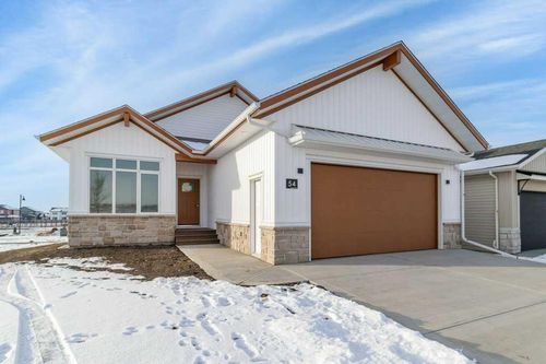 54 Tarzwell Ave, Red Deer, AB, T4P0Y9 | Card Image