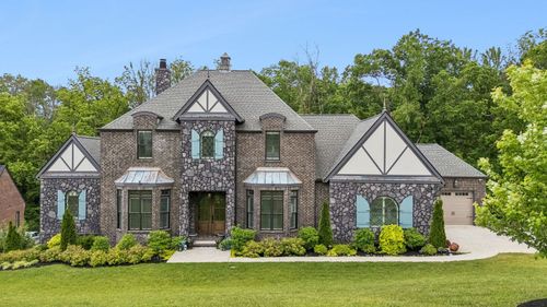 1601 Eastwood Dr, Brentwood, TN, 37027-2628 | Card Image