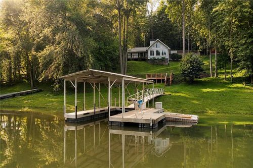 221 Reece Creek Rd W, Blairsville, GA, 30512-2598 | Card Image