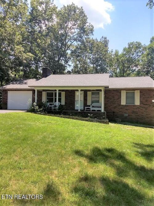 104 Sheffield Dr, Crossville, TN, 38558-6241 | Card Image