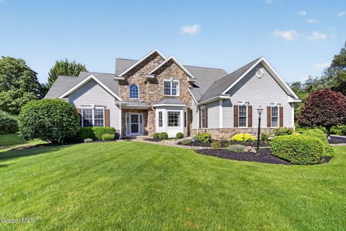 5 Normandy Square, Altamont, NY, 12009 | Card Image