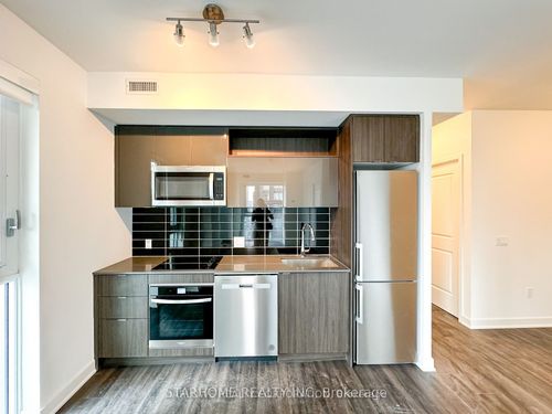 2510-100 Dalhousie St, Toronto, ON, M5B0C7 | Card Image