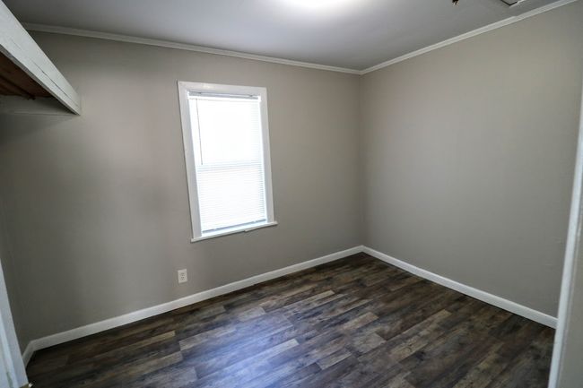 289 Long St W, House other with 2 bedrooms, 1 bathrooms and null parking in Mc Ewen TN | Image 14