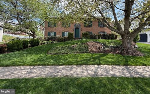 917 Chowning Dr, HUMMELSTOWN, PA, 17036-8723 | Card Image