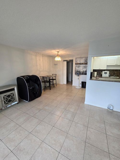 133-133 Ventnor Drive, Deerfield Beach, FL, 33442 | Card Image