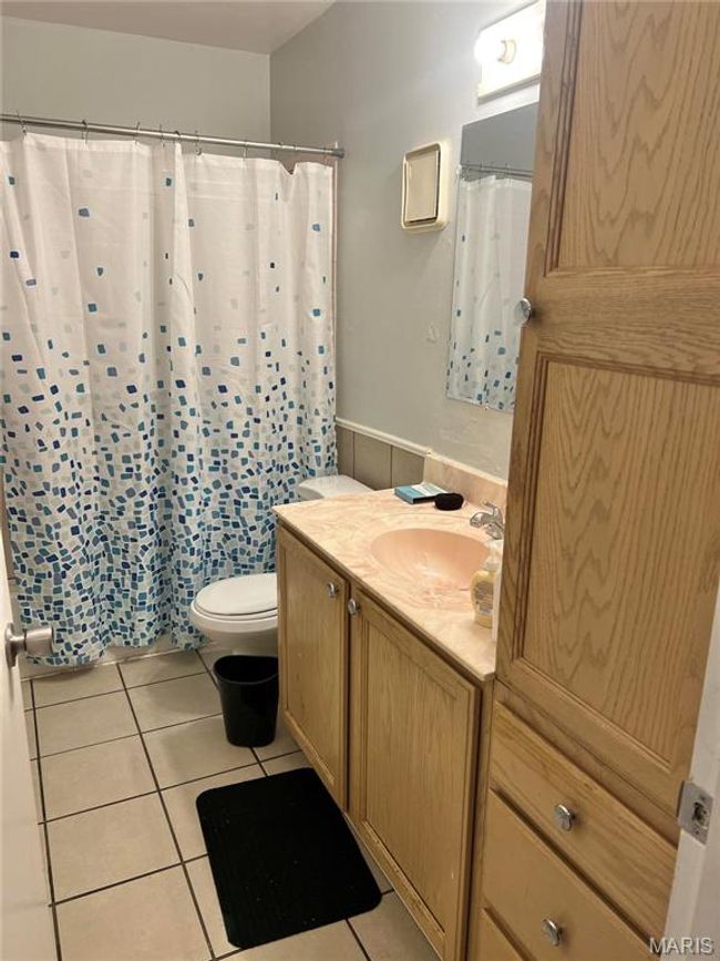 7262 Hazelcrest Dr, Townhouse with 4 bedrooms, 2 bathrooms and null parking in Hazelwood MO | Image 19
