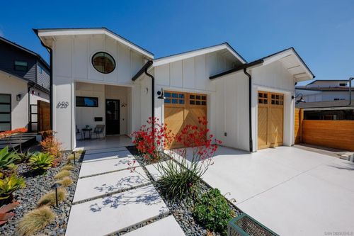 623 Colima St, La Jolla, CA, 92037 | Card Image