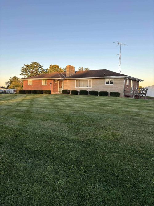 2758 State Route 93 Se, New Lexington, OH, 43764-9667 | Card Image