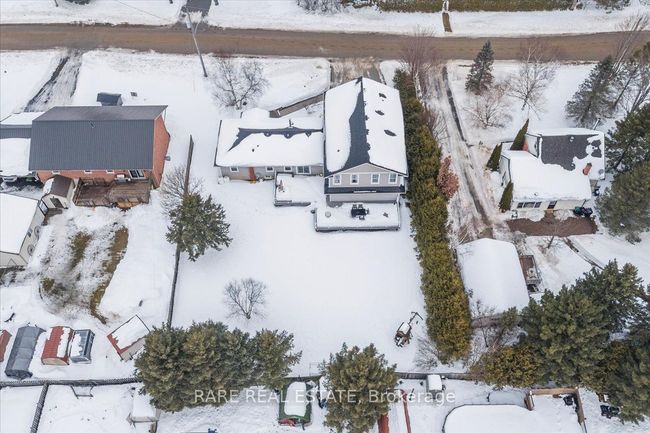 13 Evan Ave, House other with 7 bedrooms, 4 bathrooms and 6 parking in Adjala Tosorontio ON | Image 38