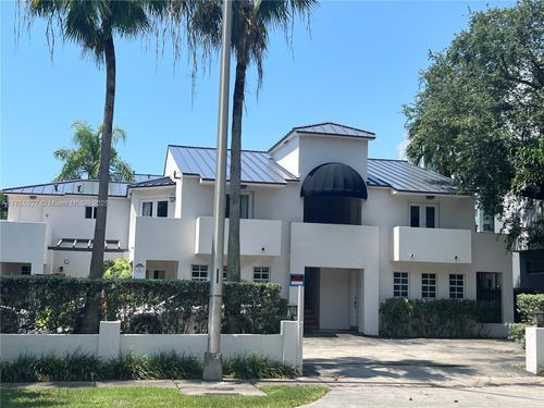 8-2918 Bird Ave, Miami, FL, 33133-4502 | Card Image