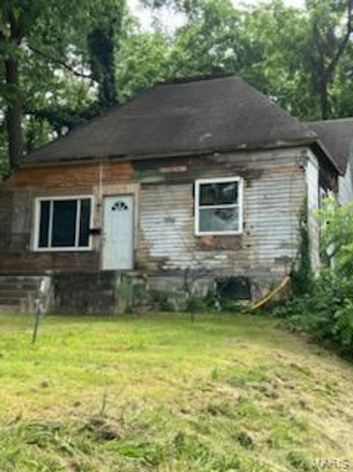 417 N 7th St, Mount Vernon, IL, 62864-3605 | Card Image