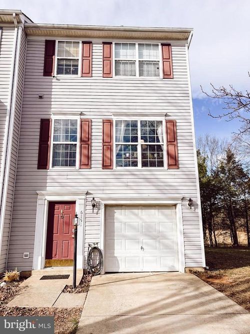 6151 Newton Ln, BEALETON, VA, 22712-5628 | Card Image