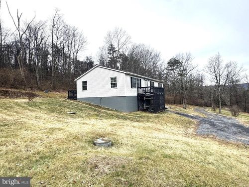50 Irvin Rd, MC VEYTOWN, PA, 17051-8611 | Card Image