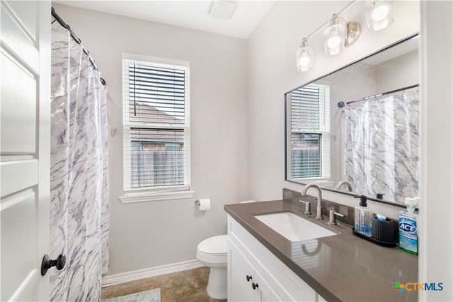 211 Amberglow Ct, House other with 3 bedrooms, 2 bathrooms and null parking in Victoria TX | Image 19