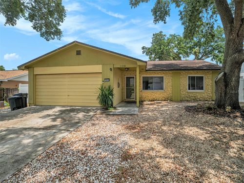 11218 Taft Lane, Seffner, FL, 33584 | Card Image