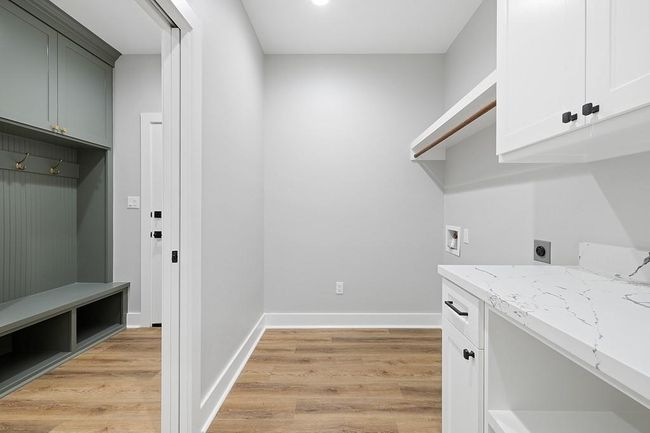 102 Tekla St, House other with 3 bedrooms, 2 bathrooms and 2 parking in Weimar TX | Image 20