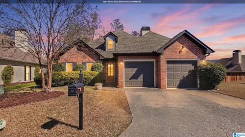 4707 Guilford Way, HOOVER, AL, 35242-7335 | Card Image