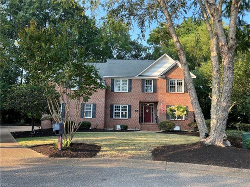 106 Fisher Ct, Seaford, VA, 23696-2371 | Card Image