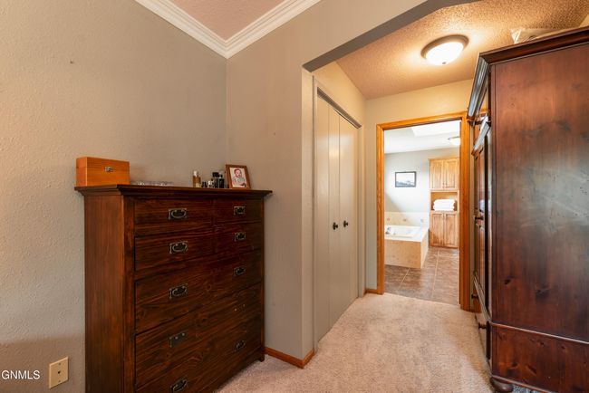 1612 Santa Gertrudis Loop, House other with 5 bedrooms, 4 bathrooms and null parking in Bismarck ND | Image 28
