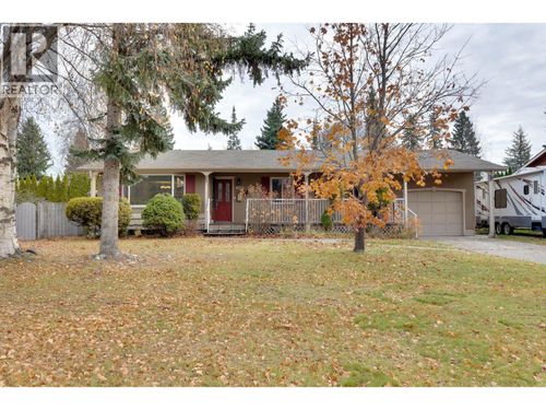 5220 York Place, Prince George, BC, V2N2A3 | Card Image