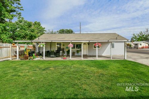 1015 7th St S, Nampa, ID, 83651-4123 | Card Image