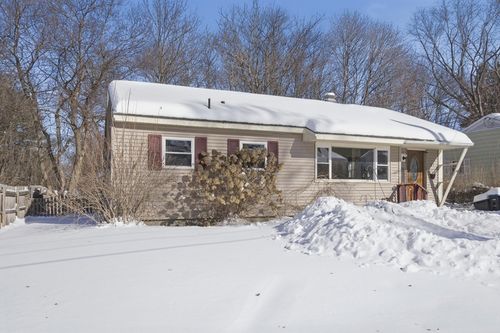 21 Austin Ave, Pittsfield, MA, 01201-7203 | Card Image