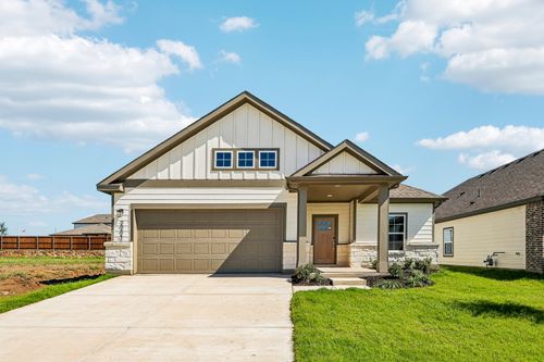 2221 Trailside Dr, Sherman, TX, 75092-1303 | Card Image