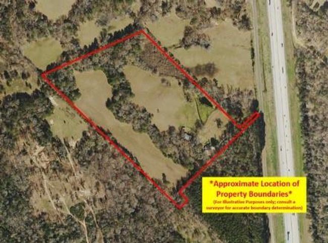 2290 Interstate 45 S, Home with 3 bedrooms, 2 bathrooms and 2 parking in New Waverly TX | Image 27