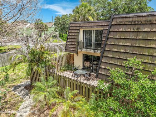3913 Vista Oaks Cir Ne, PALM BAY, FL, 32905-3109 | Card Image