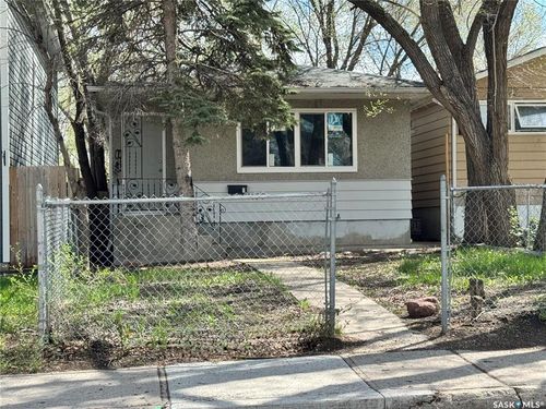1157 Cameron St, Regina, SK, S4T2S9 | Card Image