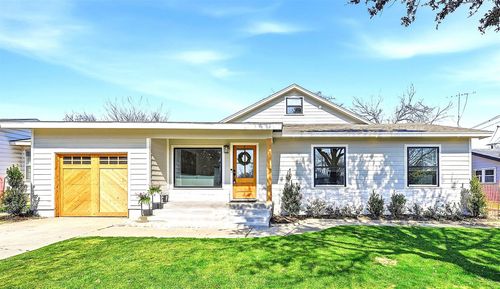 5041 Nadine Dr, Haltom City, TX, 76117-2330 | Card Image