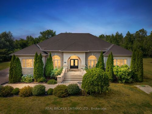 525 Tullamore St, Gloucester, ON, K1X0A2 | Card Image