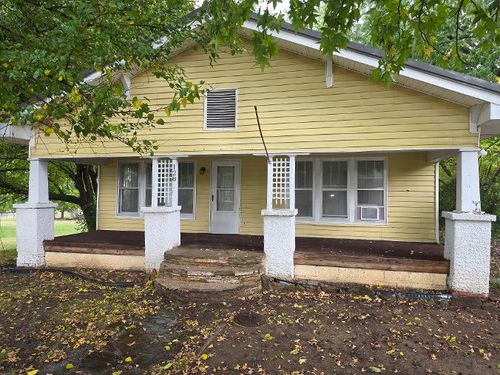 128 S 4th St, Okemah, OK, 74859-3802 | Card Image
