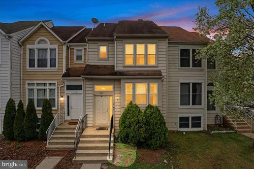 459 Virginia Ave, HERNDON, VA, 20170-5438 | Card Image