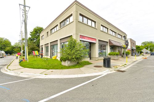 242 Kerr St, Oakville, ON, L6K3B2 | Card Image