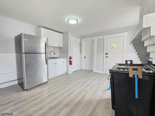 2-8 Lincoln Ave, Kearny, NJ, 07032-1114 | Card Image