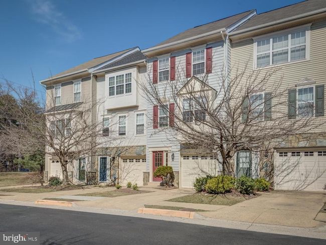 13510 Turquoise Ln, Townhouse with 4 bedrooms, 4 bathrooms and null parking in HERNDON VA | Image 4